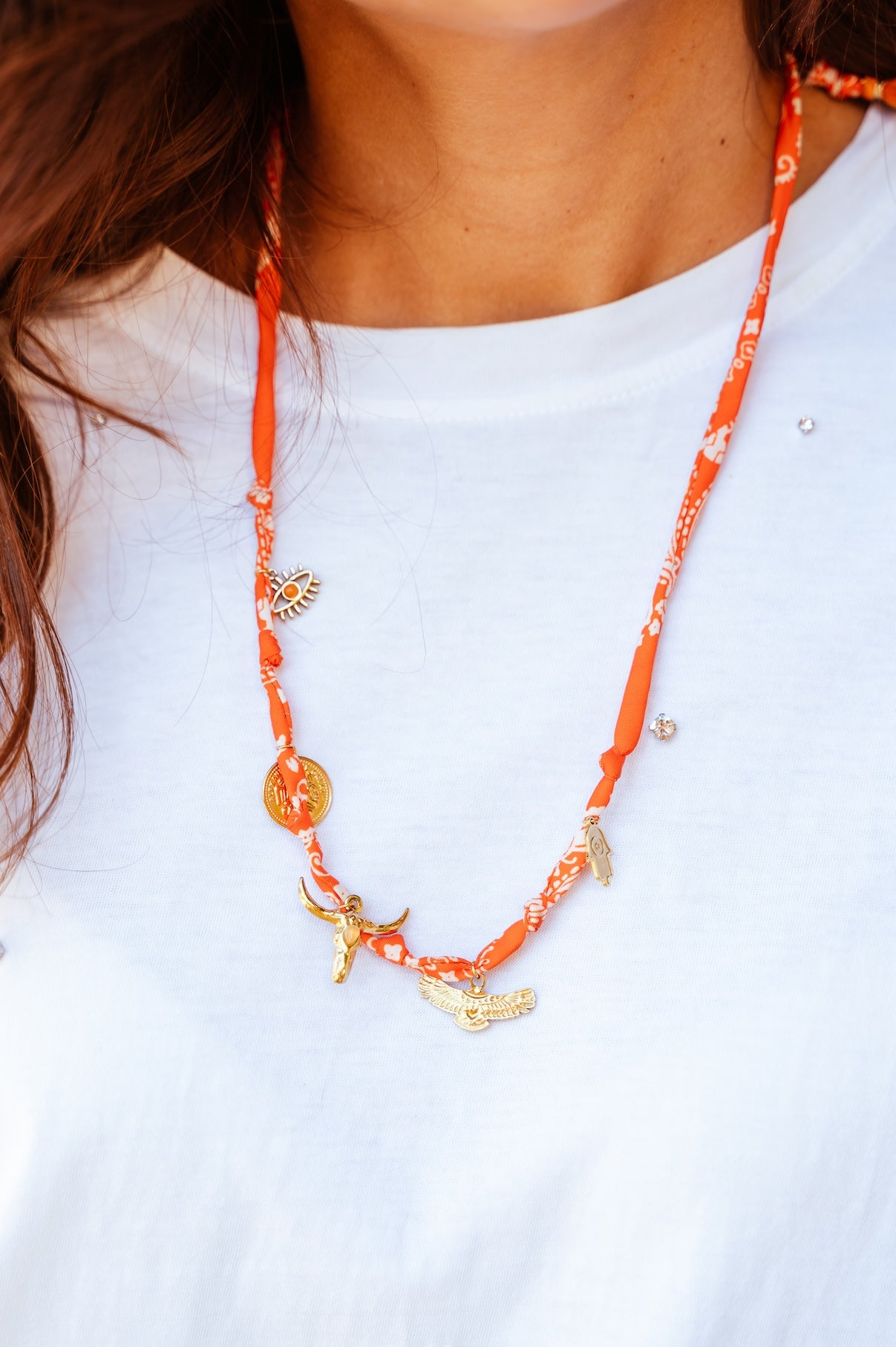 Collier tissus orange