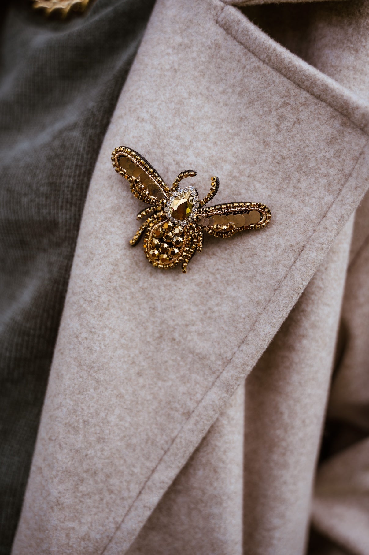 Broche Bee Gold